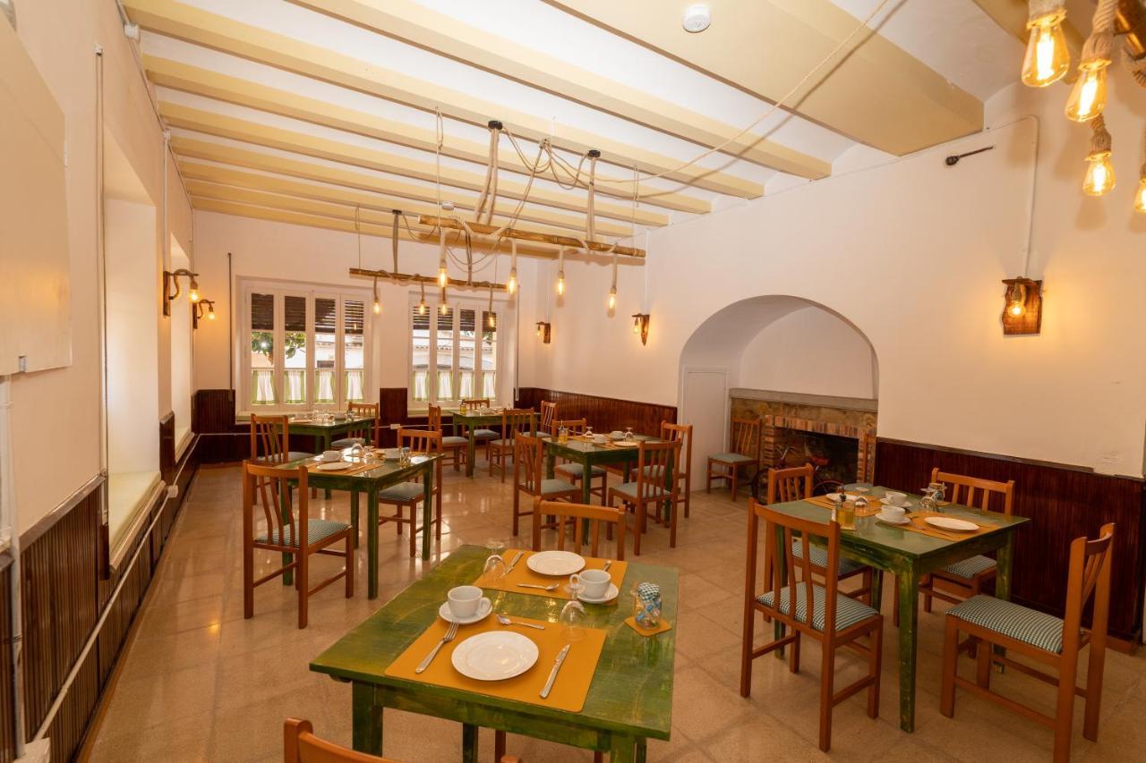P&R Hostals Can Tort Tossa de Mar Bagian luar foto
